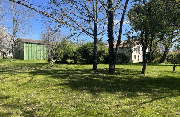 Maison en pierre de 5 pièces principales — photo 2