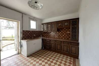 Maison 8 pièces 98300 €