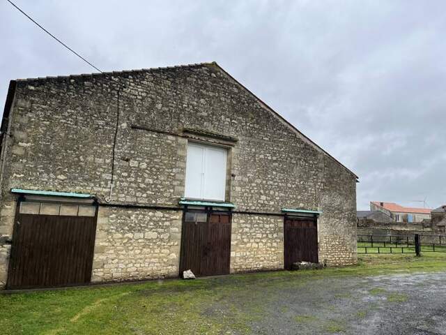 Grange de 1 pièces principales — photo du bien