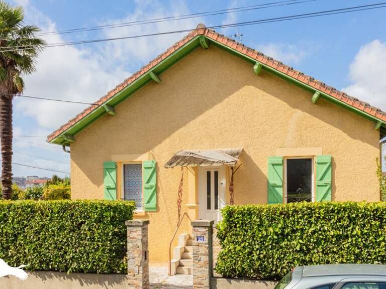 Traditionnelle de 8 pièces principales — photo 1