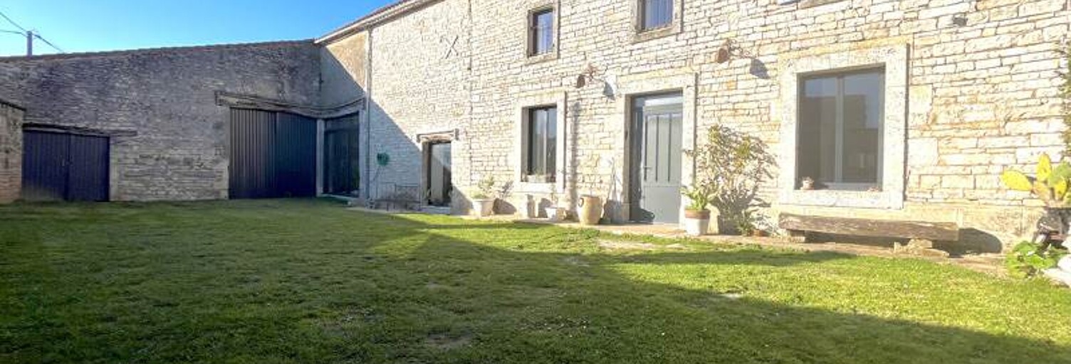 Maison 6 Pièces 185 m² à vendre à Puyréaux (16230)