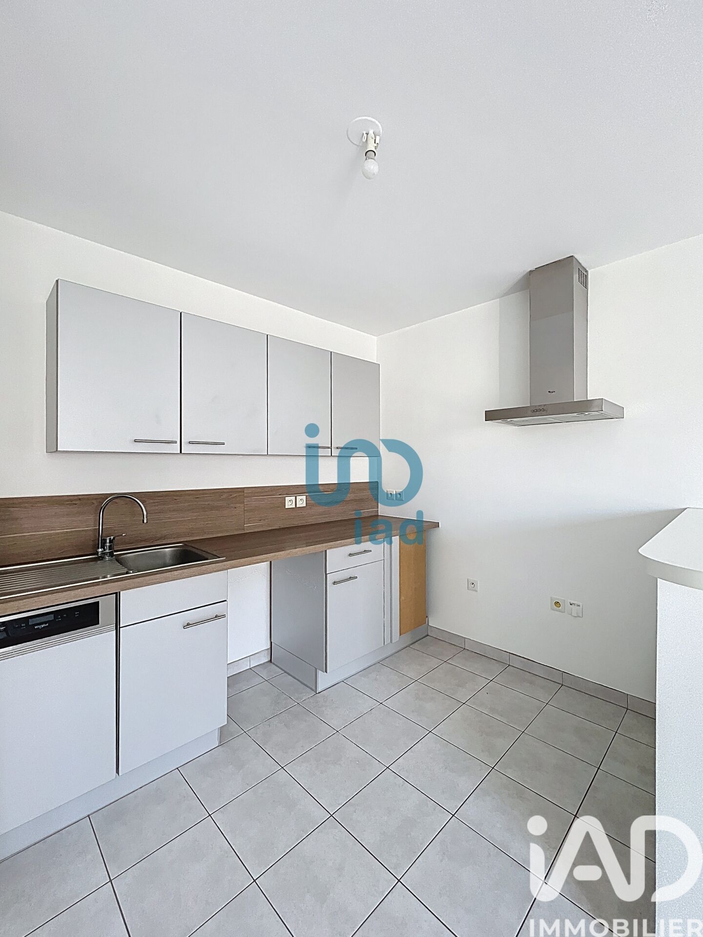 Vente Appartement 2 pièces - Photo 2