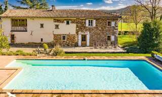 Maison 7 Pièces 237 m² à vendre à Castelnau-de-Montmiral (81140)