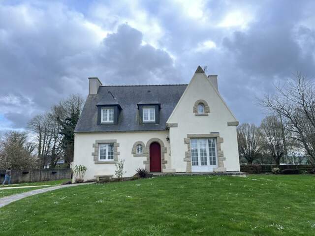 Maison 6 pièces 134 m² à Spézet — photo du bien