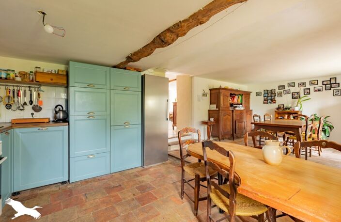 Maison en pierre de 10 pièces principales — photo 4
