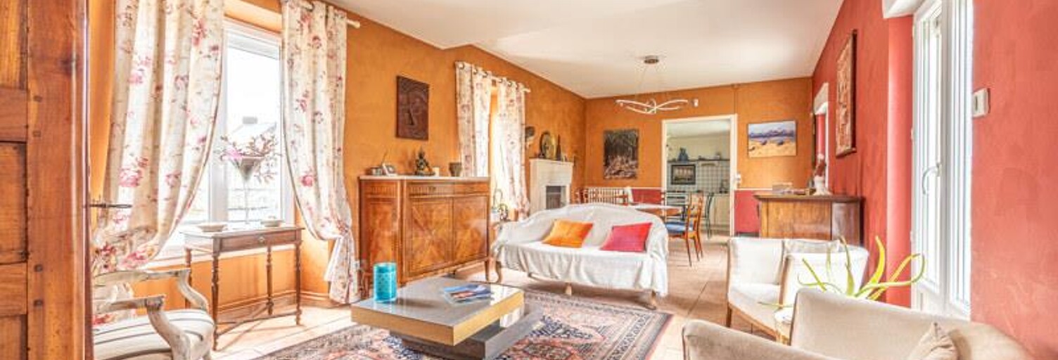 Maison 7 Pièces 163 m² à vendre à Saint-Maixent-l'École (79400)