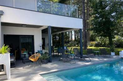 Maison 5 pièces 606996 €
