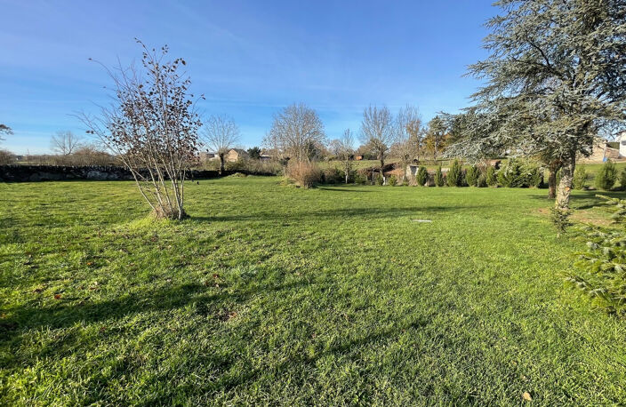....OFFRE ACCEPTEE.... Sainte Radegonde, terrain de 1100m2 env — photo 3