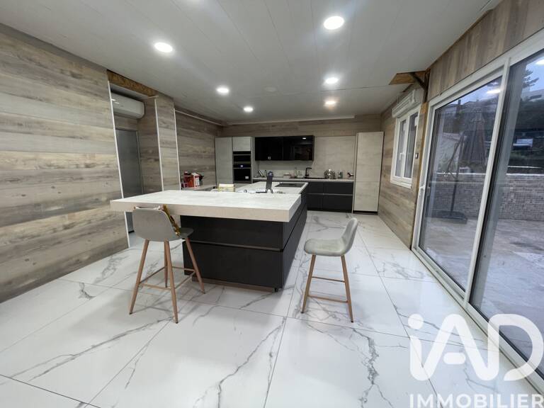 Vente Immeuble 944 m&sup2; — photo 1