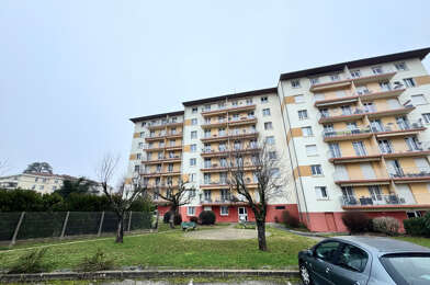 Appartement 2 pièces 725 €