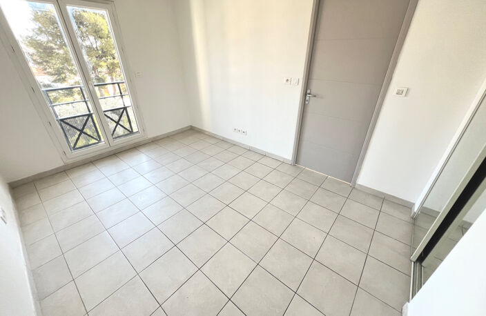 T2 TOULON EST VUE DEGAGEE — photo 5