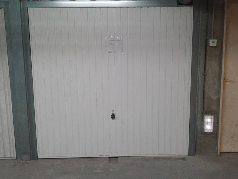 Nice-Grosso: A vendre garage au 1 er sous/sol avec monte-charge dans résidence sécurisée — photo 1