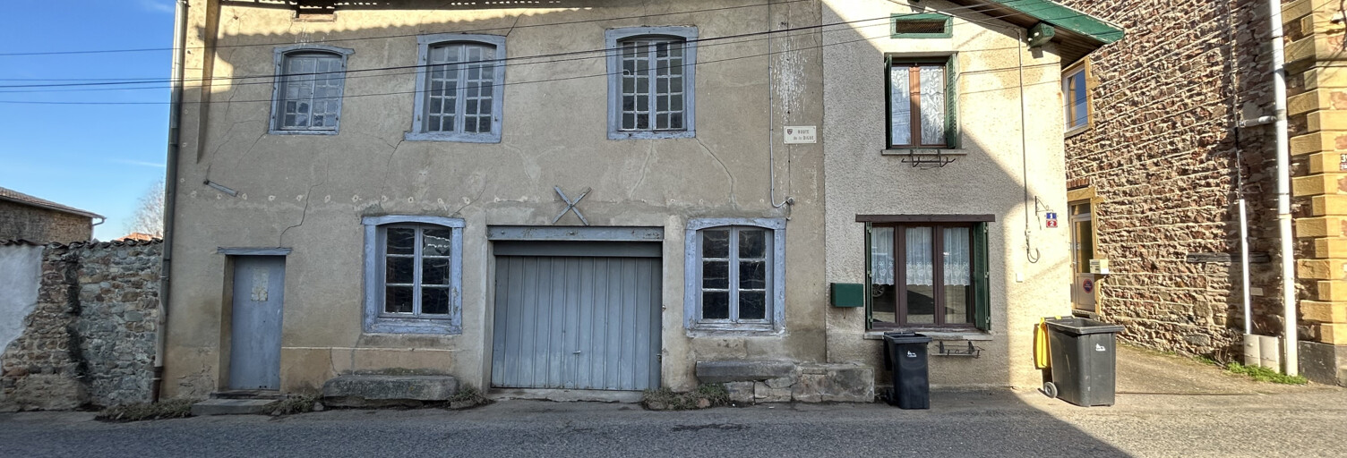 Maison 7 Pièces 104 m² à vendre à Neulise (42590)