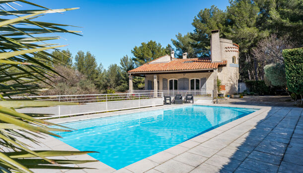 Villa / Maison 6 pièces  à vendre Aubagne 13400