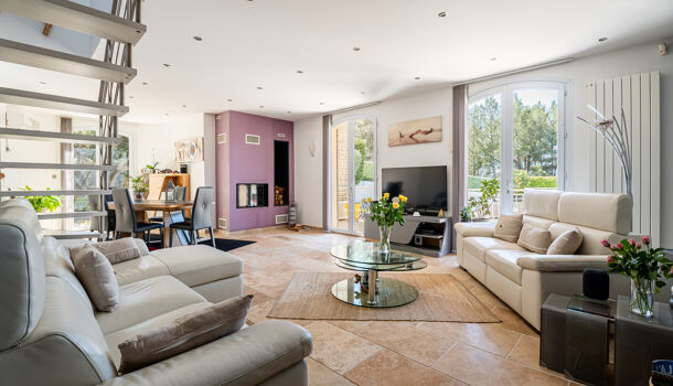 Villa / Maison 6 pièces  à vendre Aubagne 13400