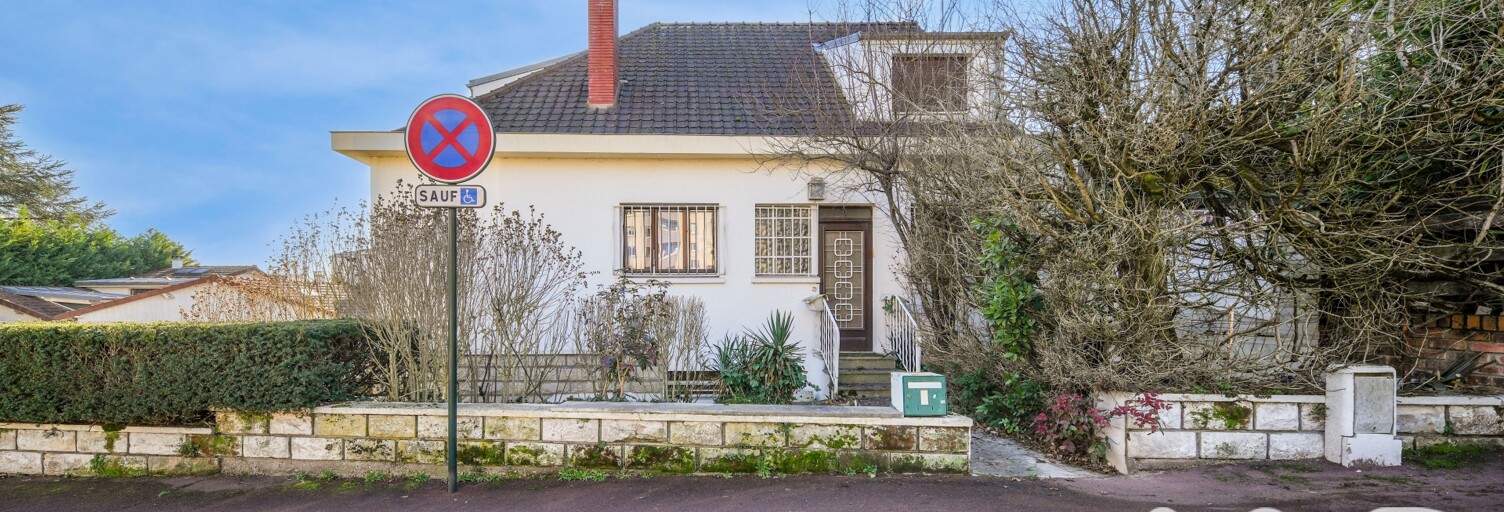 Maison 9 Pièces 241 m² à vendre à Le Plessis-Robinson (92350)