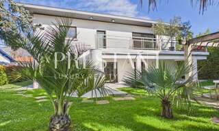 Maison 8 Pièces 213 m² à vendre à Anglet (64600)