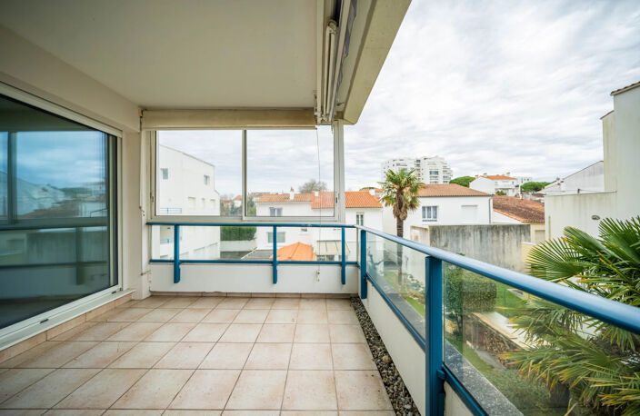 ROYAN — photo 3
