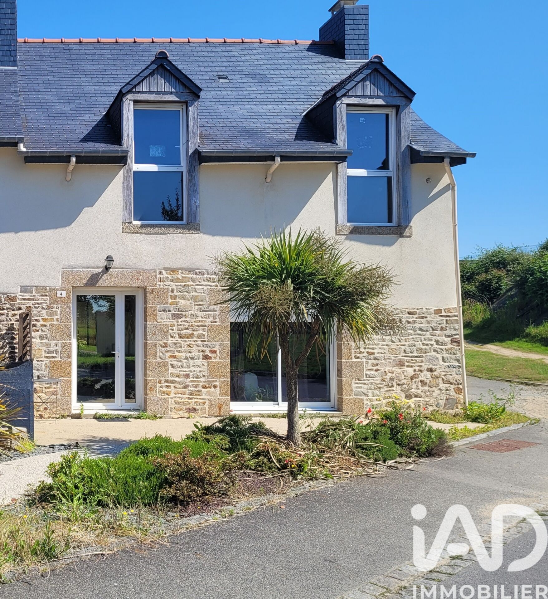 St-Aubin-D-Aubigne - 50m² - 2p. - 1ch.