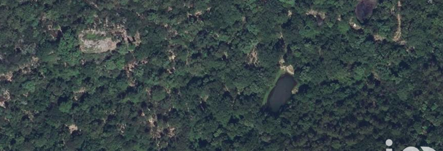 Terrain  830000 m² à vendre à Collobrières (83610)