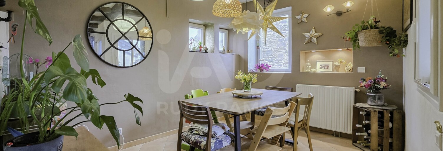 Maison 6 Pièces 147 m² à vendre à Vézins-de-Lévézou (12780)