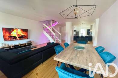 Appartement 4 pièces 236000 €