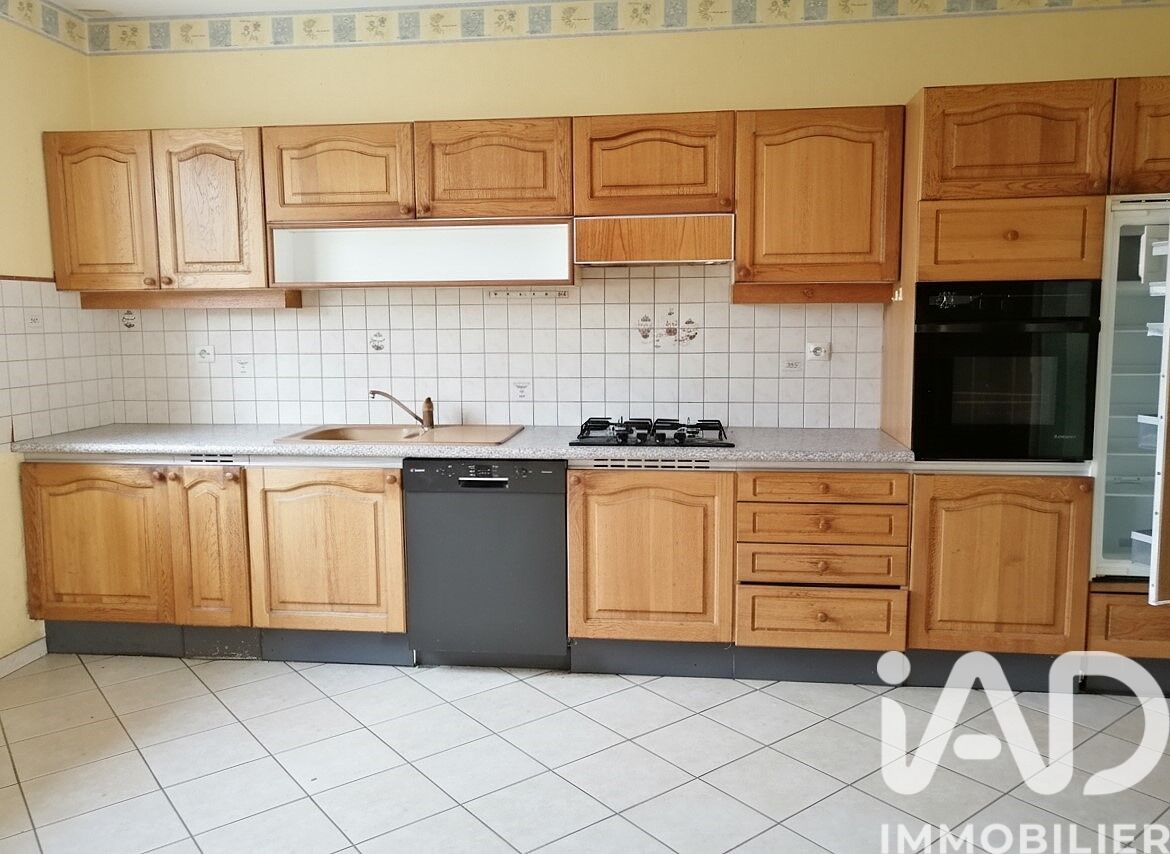 Vente Maison/villa 5 pièces - Photo 3