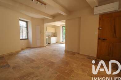 Appartement 3 pièces 1115 €