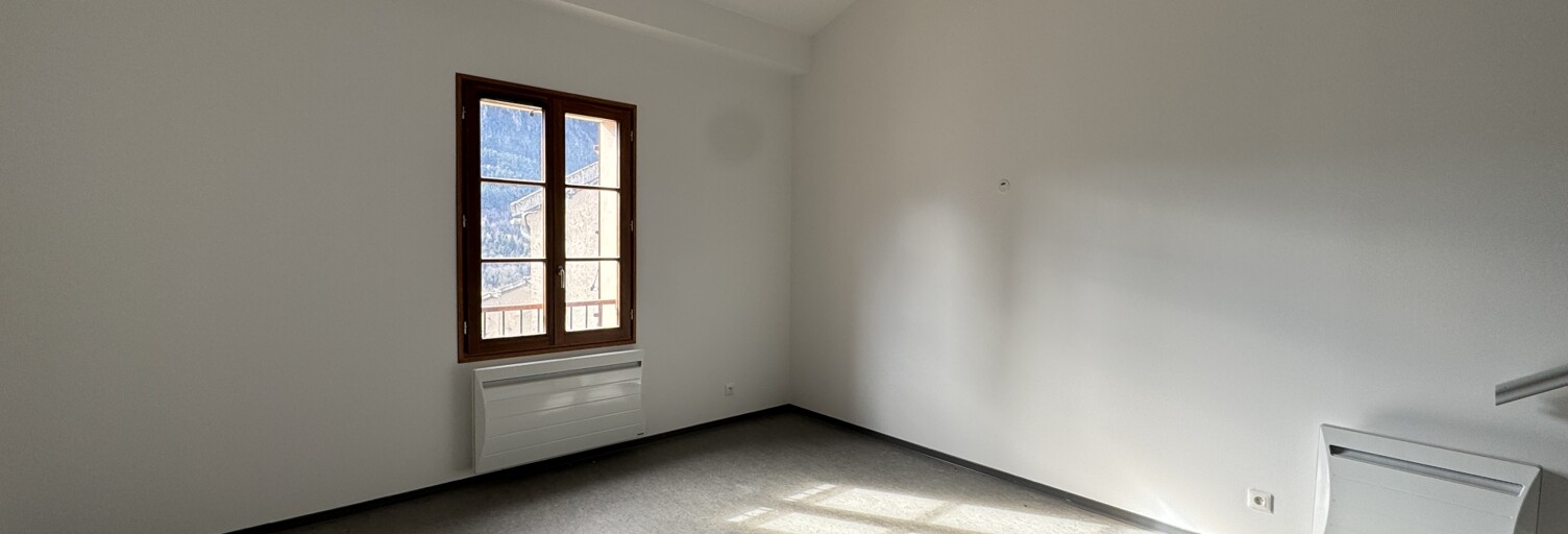Appartement 2 Pièces 42 m² à louer à Montségur (09300)