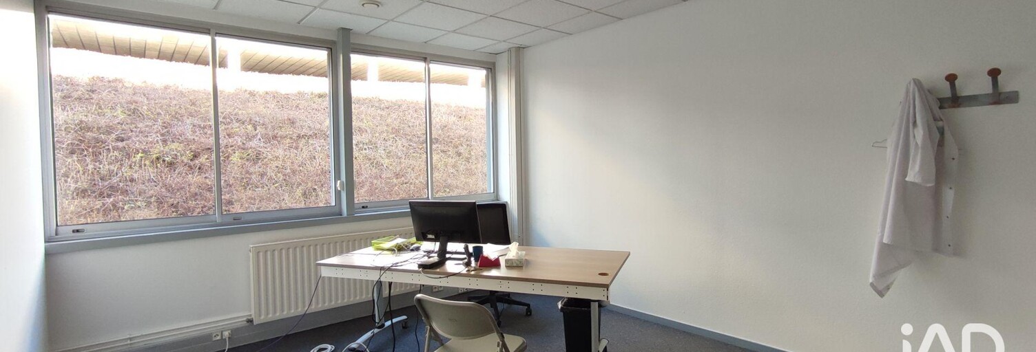 Bureau  300 m² à louer à Besançon (25000)