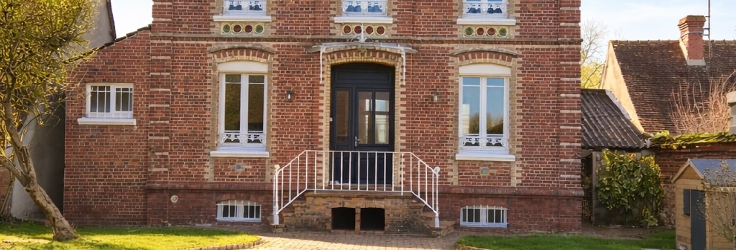 Maison 6 Pièces 126 m² à vendre à Goincourt (60000)