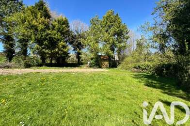 Terrain  64000 €
