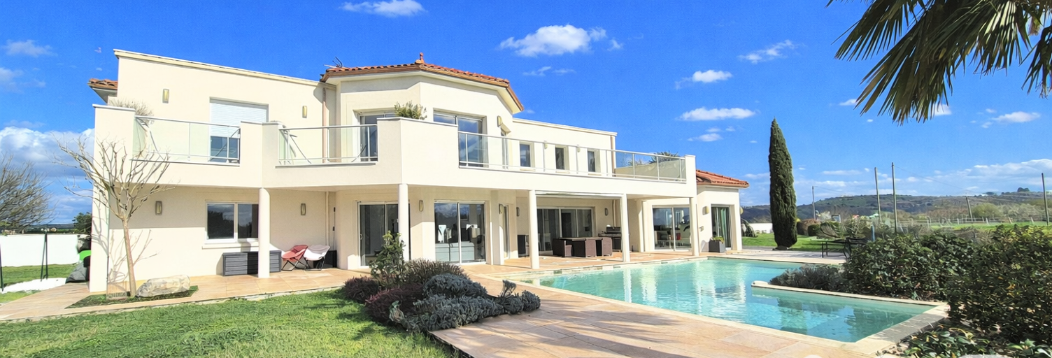 Maison 9 Pièces 356 m² à vendre à Cosnac (19360)