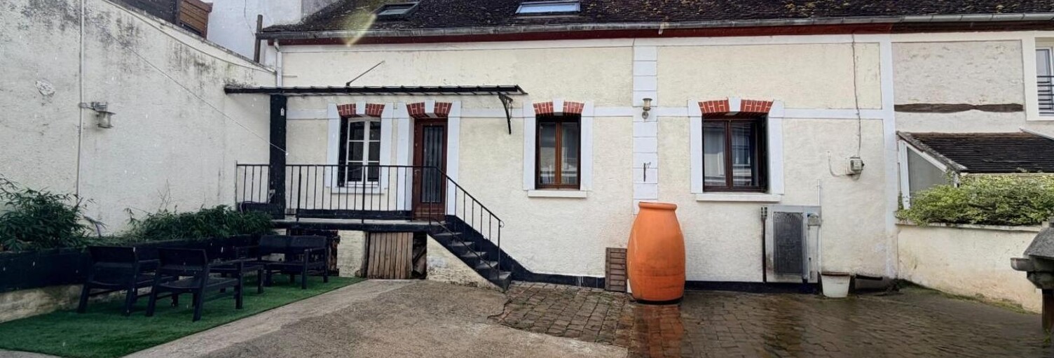 Maison 5 Pièces 115 m² à vendre à Sainte-Colombe (77650)