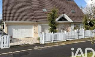 Maison 6 Pièces 191 m² à vendre à La Queue-en-Brie (94510)