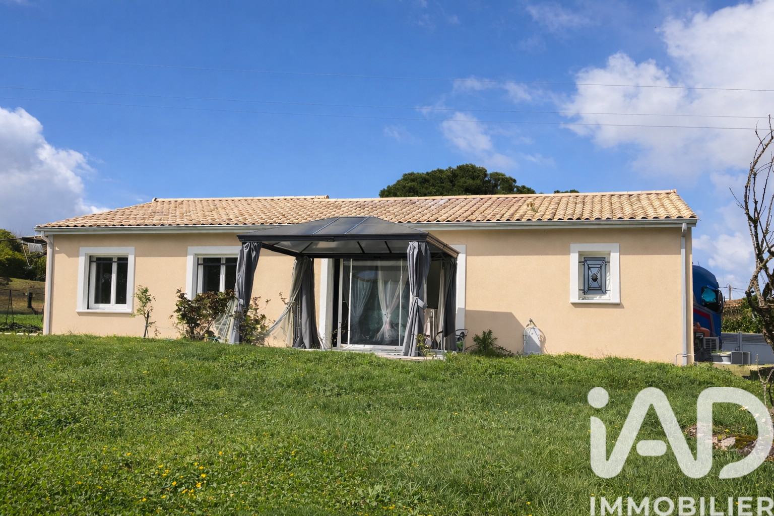 Vente Maison/villa 4 pièces - Photo 2