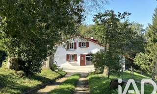 Maison 8 Pièces 221 m² à vendre à Urt (64240)