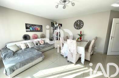 Appartement 3 pièces 275000 €