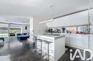 Maison 5 pièces 569000 €