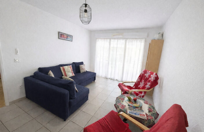 Spécial investisseur   T2 plus terrasse dans résidence services seniors 13010 Marseille — photo 2
