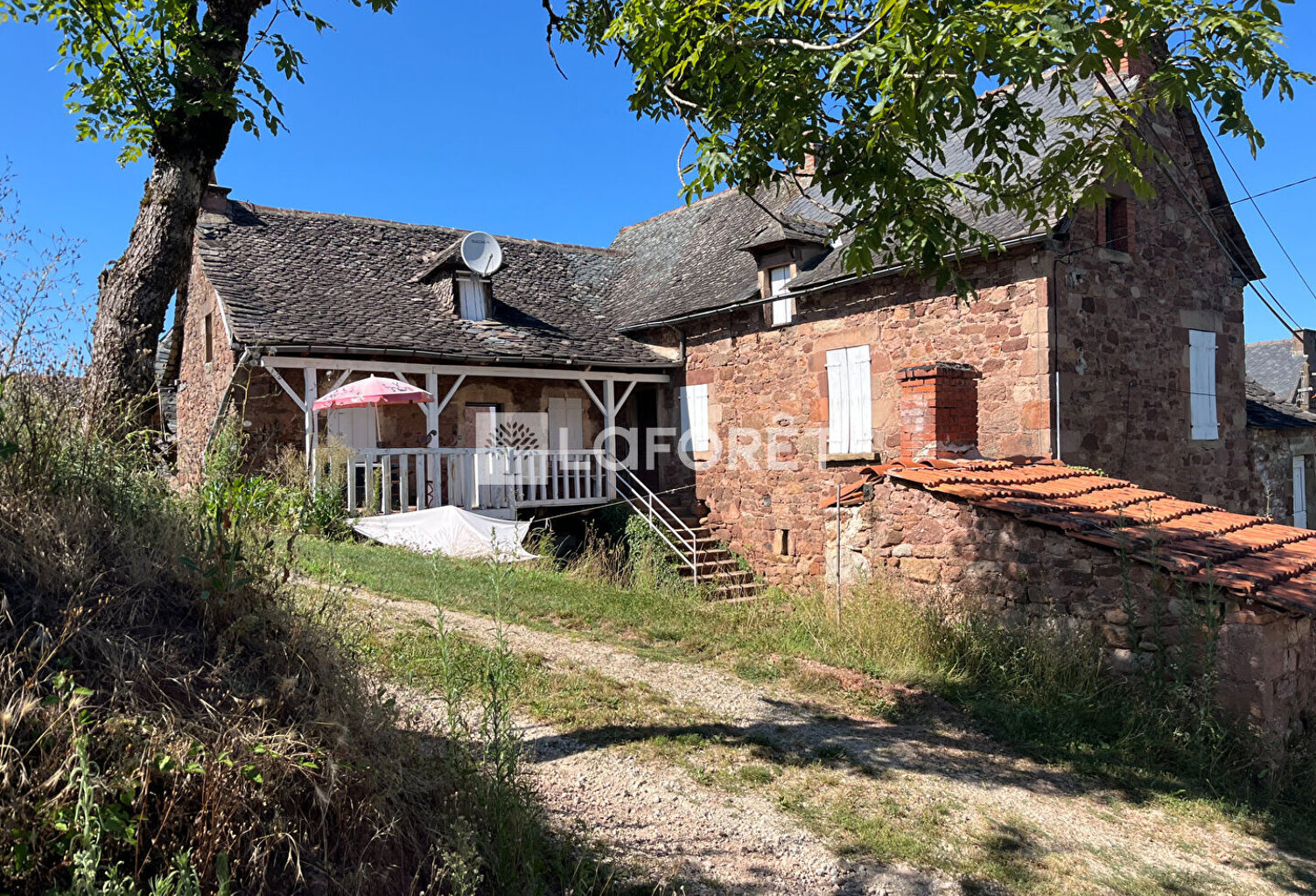 FIRMI AUZITS SAINT-CHRISTOPHE PETIT CORPS DE FERME A RESTAURER — photo 1