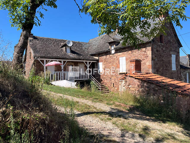 FIRMI AUZITS SAINT-CHRISTOPHE PETIT CORPS DE FERME A RESTAURER — photo du bien