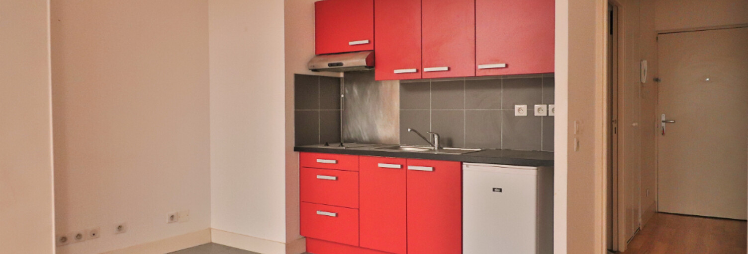 Appartement 1 Pièce 27 m² à louer à Marseille 2 (13002)