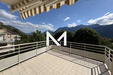 Appartement 4 pièces 250000 €