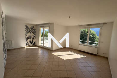 Appartement 4 pièces 250000 €