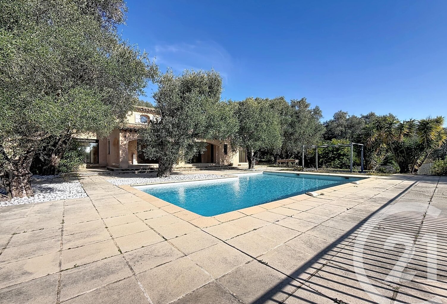 Vente maison 6 pièces 166 m² Mougins (06250) — photo 1