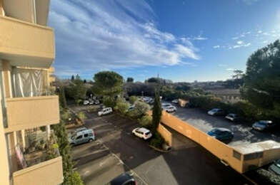 Appartement 4 pièces 1258 €