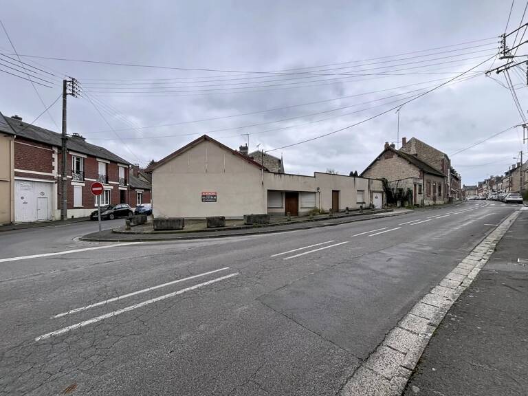 Local commercial 223 m² – ANIZY LE GRAND — photo 1