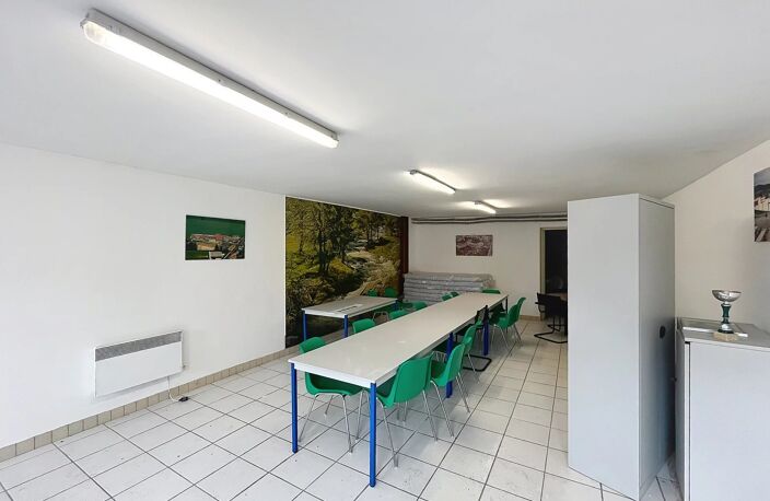 Local commercial 223 m² – ANIZY LE GRAND — photo 3