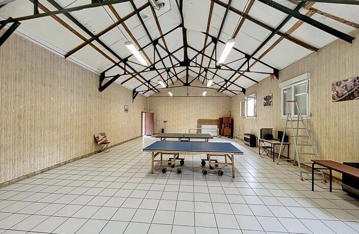 Local commercial 223 m² – ANIZY LE GRAND — photo 5